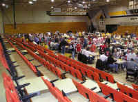 MeetPlayers4.JPG (74670 bytes)